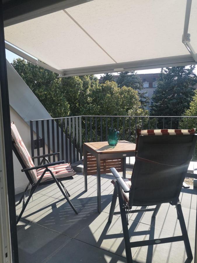 Lilie Appartement In Heviz Mit Tiefgarage, New And Modern Exterior photo