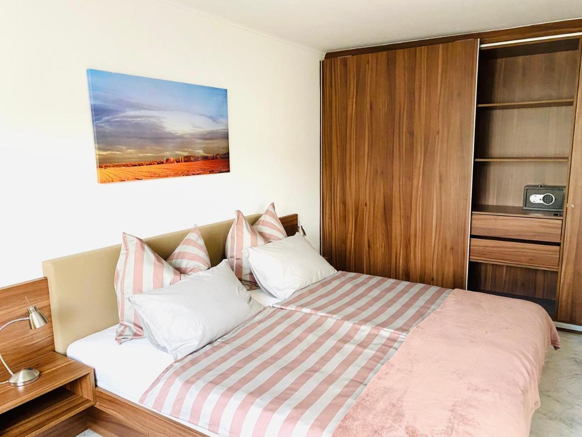 Lilie Appartement In Heviz Mit Tiefgarage, New And Modern Exterior photo